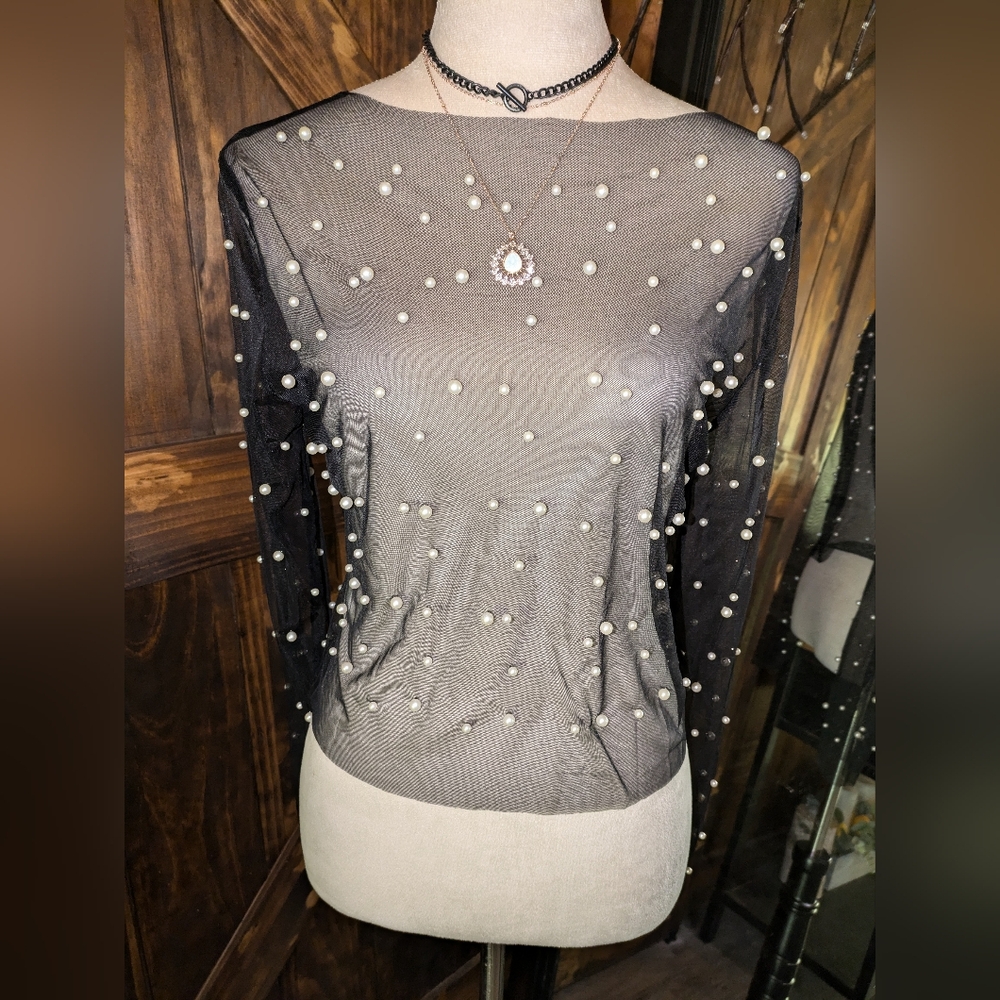 NWOT Super Trendy Black and Pearl Sheer Mesh Top. Size L